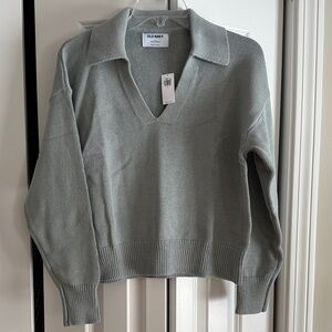 NWT-Old Navy Women's V-Neck Sweater in Light Gray/Green